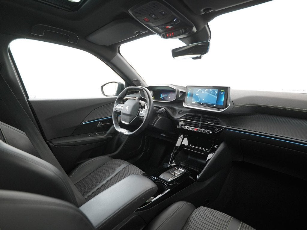 Peugeot e-2008 EV GT 50 kWh | SOH 96% | 3 Fase | Panoramadak, 136 pk, Gebruikt, Leder en Stof, Automatische klimaatregeling