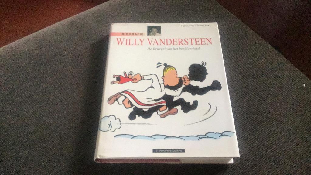 Willy Vandersteen - biografie, Ophalen of Verzenden, Zo goed als nieuw, Overige