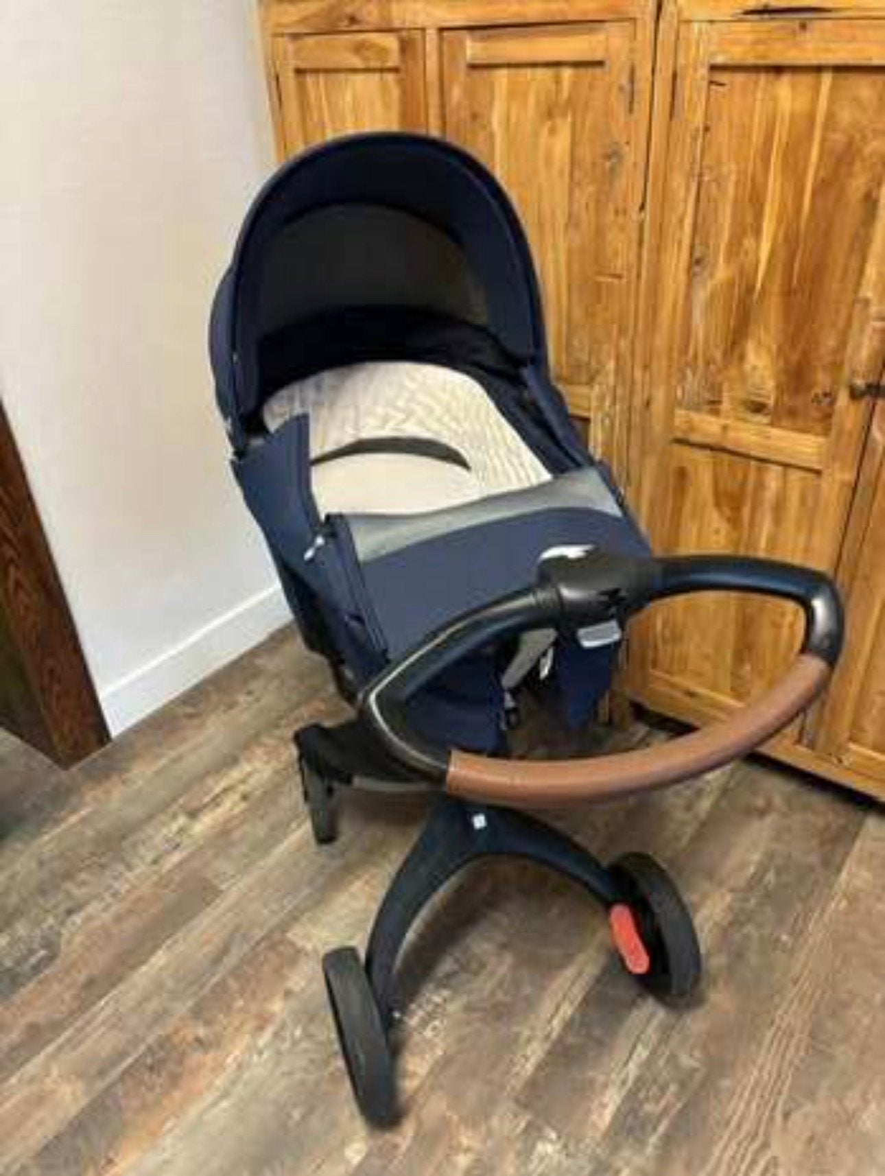 Stokke Xplory kinderwagen, Kinderen en Baby's, Kinderwagens en Combinaties, Ophalen, Zo goed als nieuw, Overige merken, Verstelbare duwstang