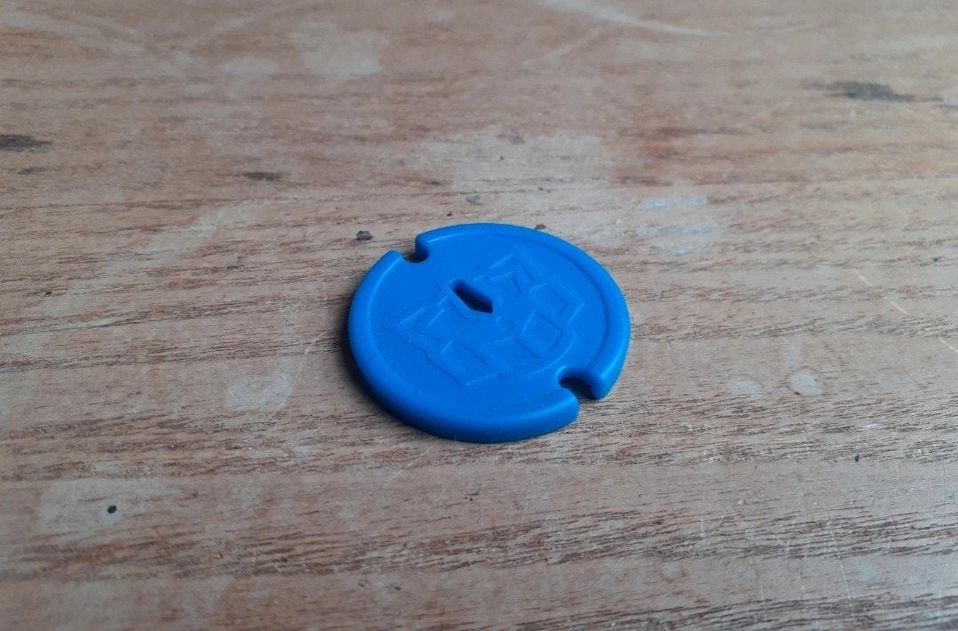 Transformers g2 cybertron battle convoy takara disk part, G1, Ophalen of Verzenden, Gebruikt