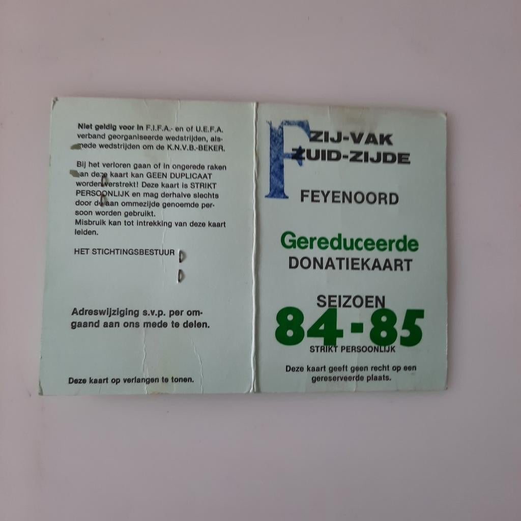 FEYENOORD Seizoenkaart 84-85, Ophalen of Verzenden, Zo goed als nieuw, Feyenoord