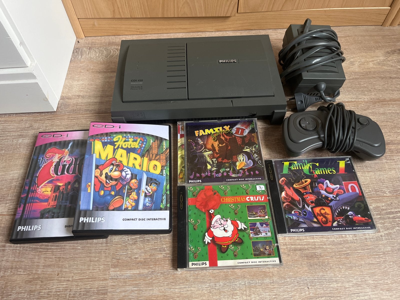 Philips CD-i 450 met controller en 6 spellen, Ophalen of Verzenden, Zo goed als nieuw