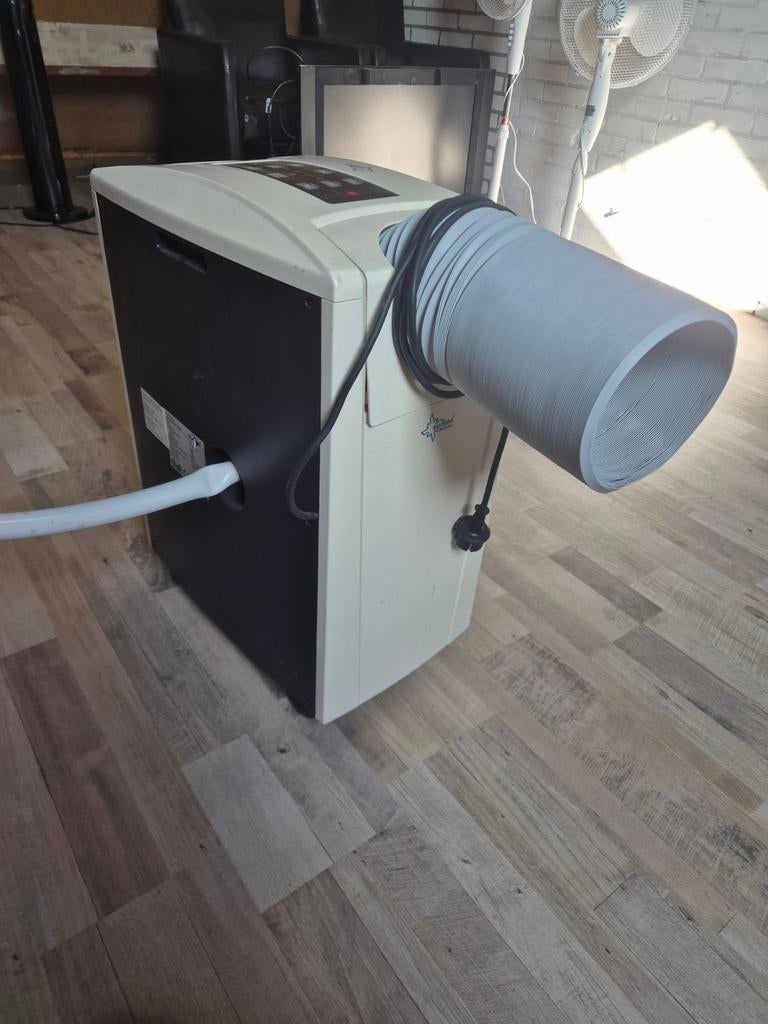 Mobiele airco - Ideaal voor warme dagen!, Witgoed en Apparatuur, Airco's, Ophalen, Gebruikt, Minder dan 60 m³, Timer