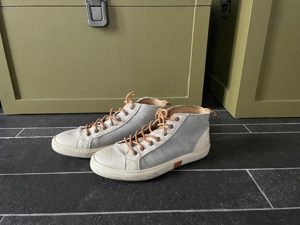 Rehab hoge sneakers grijs creme leren veters maat 38, Rehab, Ophalen of Verzenden, Grijs, Sneakers of Gympen