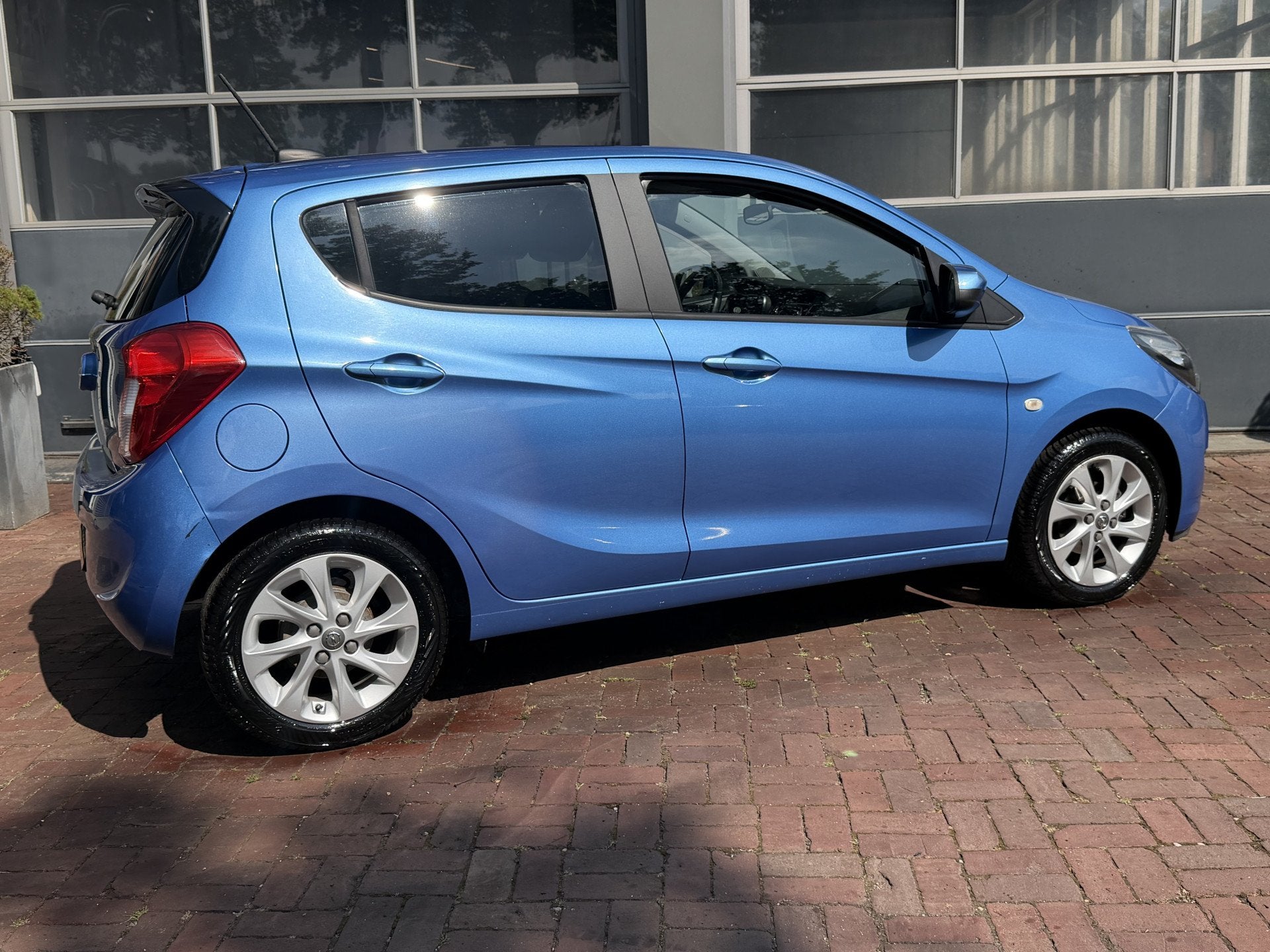 Opel KARL 1.0 ecoFLEX Cosmo Airco,14Inch,Cv,Cruise,Schuifdak, Auto's, Opel, Voorwielaandrijving, Gebruikt, Blauw, Leder en Stof