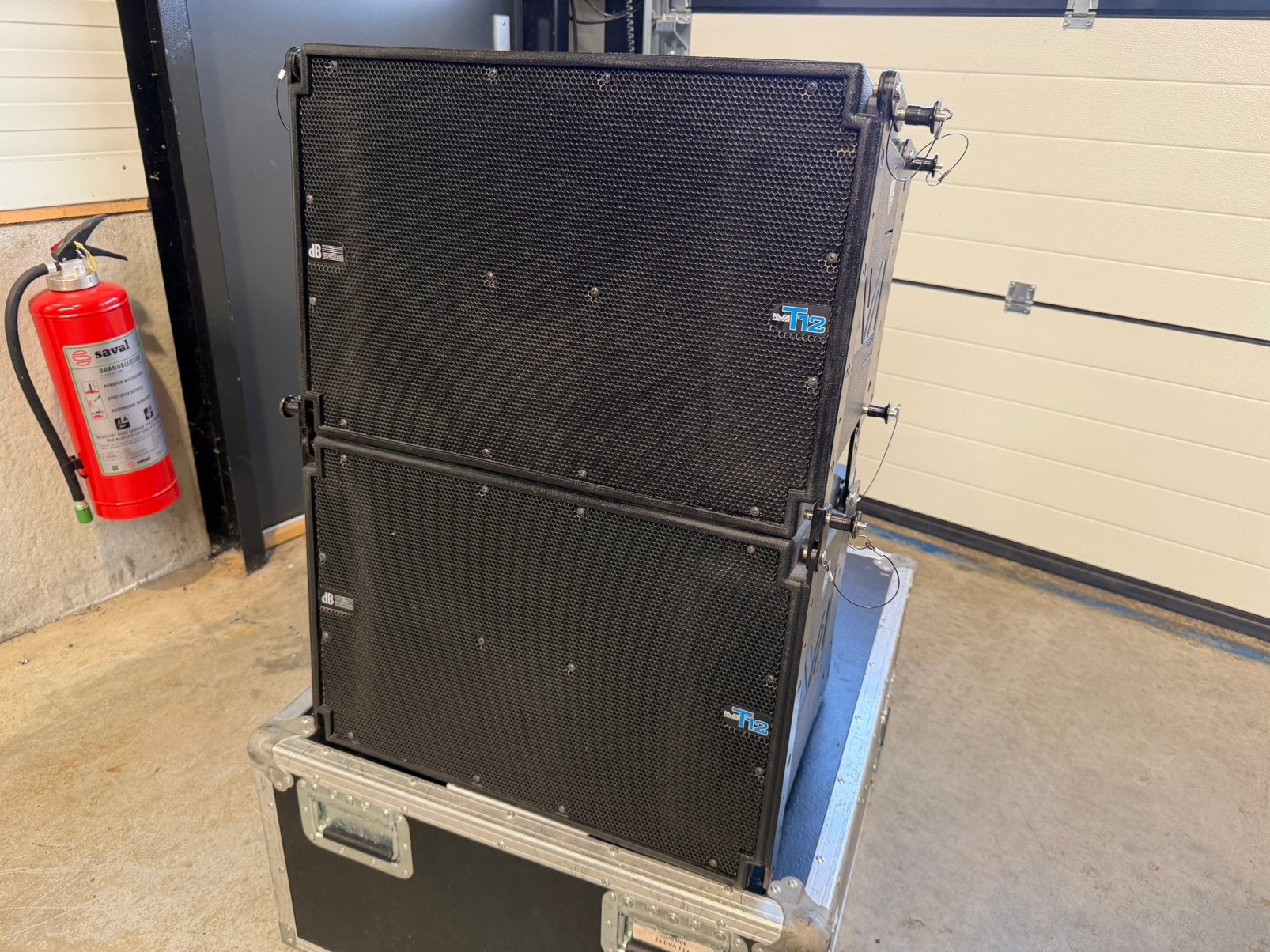 2x dBTechnologies DVA T12 Line Array Module, Overige typen, Zo goed als nieuw, Ophalen, 150 watt of meer