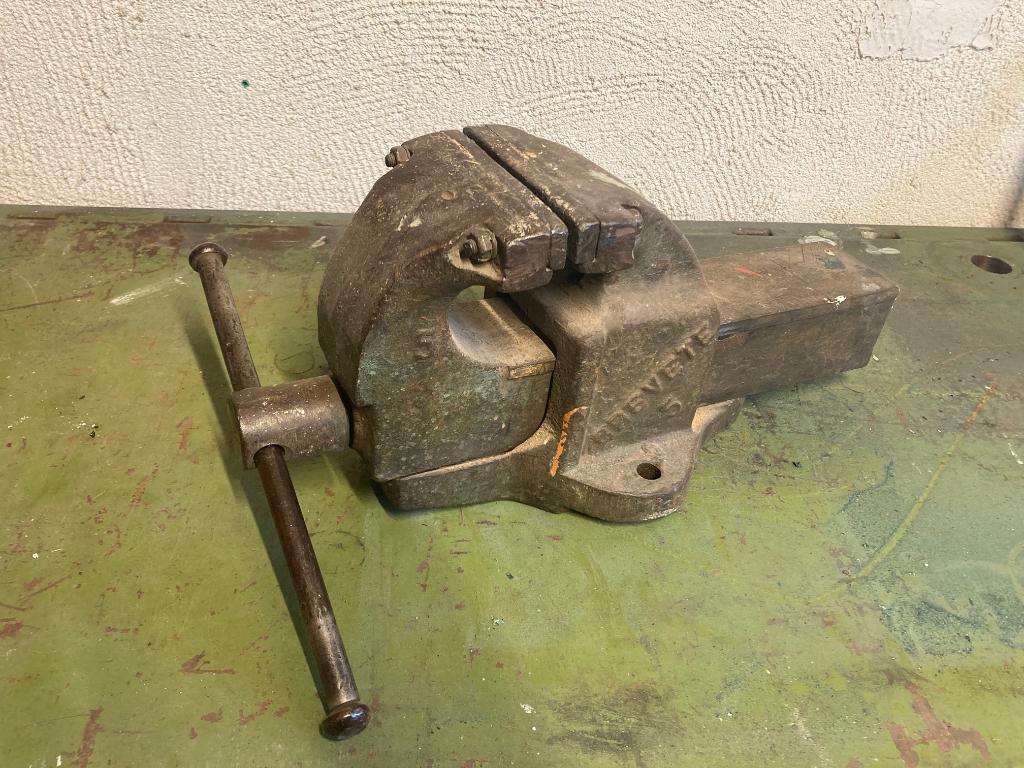 Vintage Bankschroef Brevete 5, Doe-het-zelf en Verbouw, Gereedschap | Handgereedschap, Ophalen of Verzenden, Gebruikt