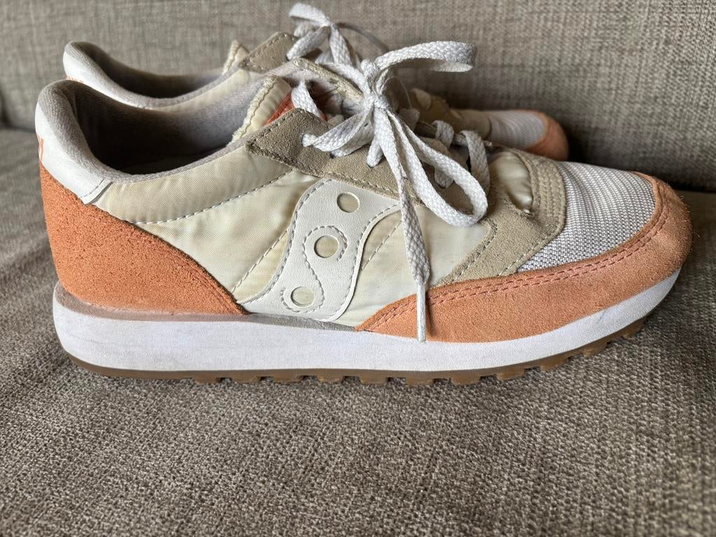 Saucony dames sneakers mt39 igs, Kleding | Dames, Schoenen, Wit, Ophalen of Verzenden, Sneakers of Gympen, Gedragen