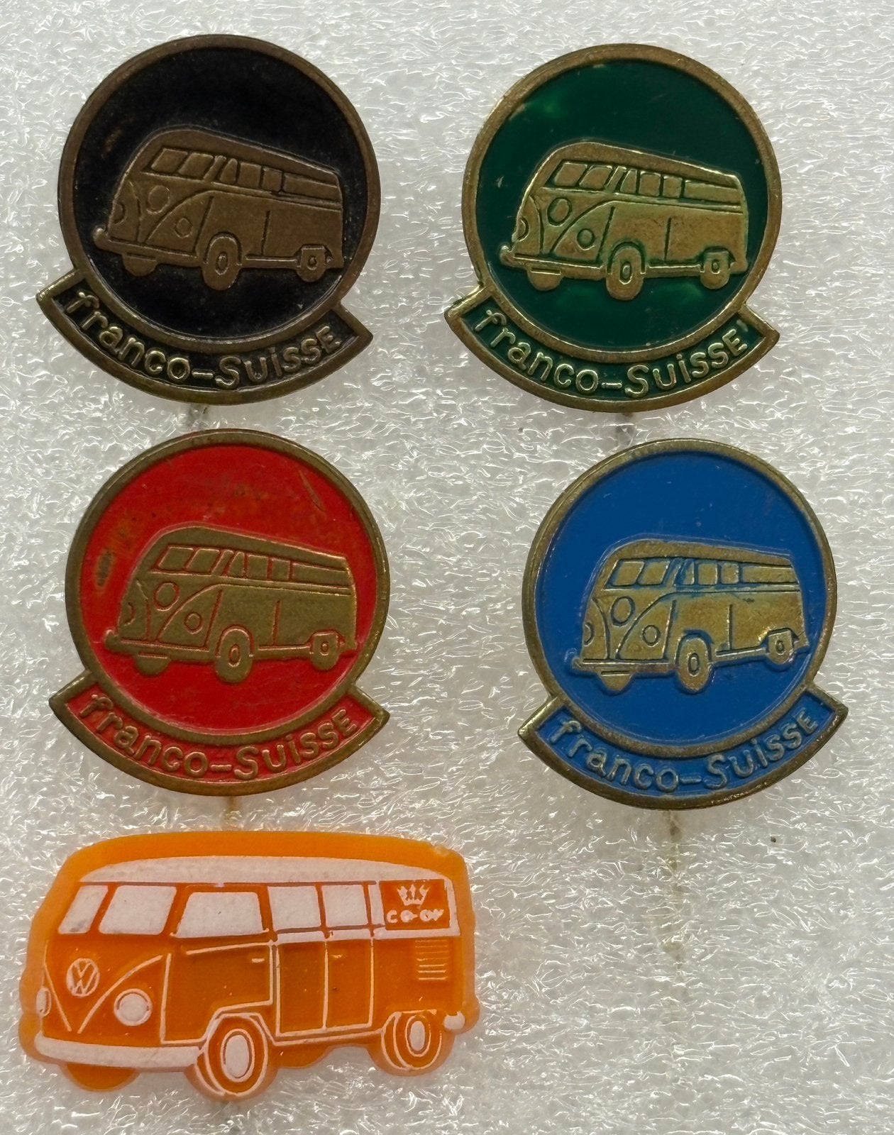 5 VW bus speldjes, Verzenden, Zo goed als nieuw, Merk