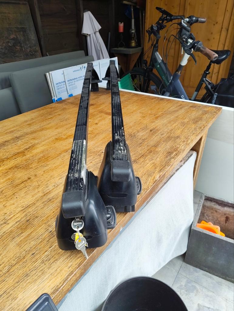 Dakdragers Ford C-Max, Ophalen, Ford