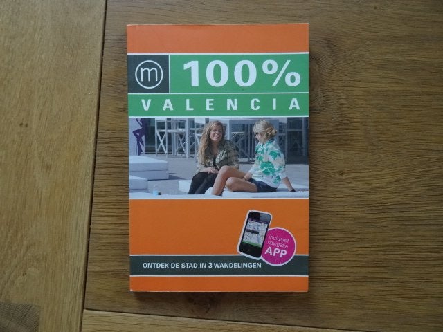 100% Valencia reisgids , time to momo gids met plattegrond, Overige merken, Europa, Ophalen of Verzenden, Zo goed als nieuw