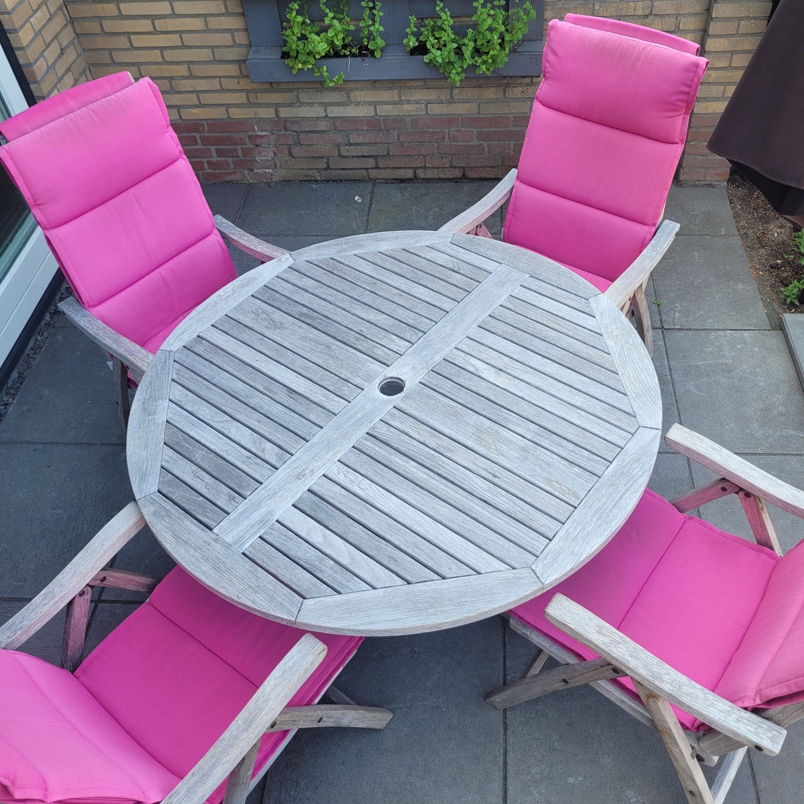 Gloster Teakhouten Tuinset met 4 stoelen en (optioneel) kuss, Ophalen, 4 zitplaatsen, Gebruikt, Teakhout