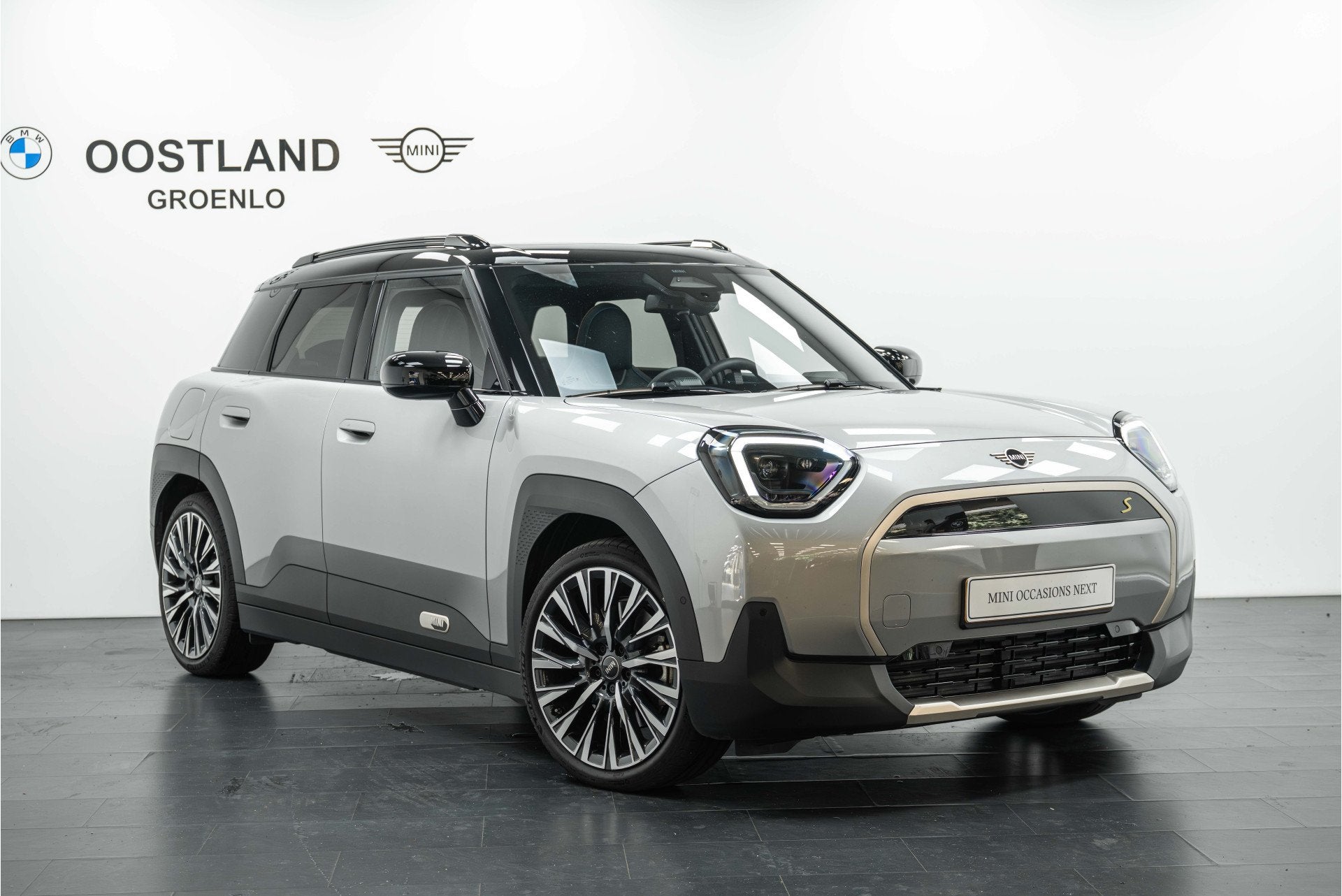 MINI Aceman SE / Favoured / Pakket M / 19" Eternal Spoke 2-t, Auto's, Gebruikt, 750 kg, Stoelverwarming, Met garantie (alle)