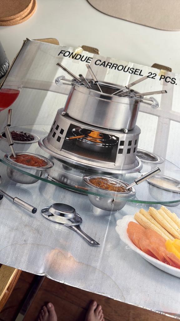 Fondeu carrousel 22 pcs ( compleet), Ophalen of Verzenden, Nieuw, Brander, Fondueset