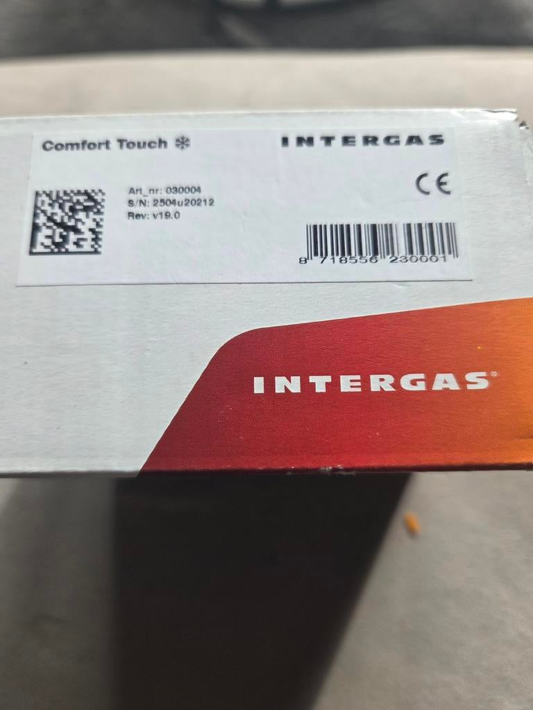 Intergas Comfort Touch Thermostaat - Nieuw in doos, Doe-het-zelf en Verbouw, Verwarming en Radiatoren, Ophalen of Verzenden, Nieuw