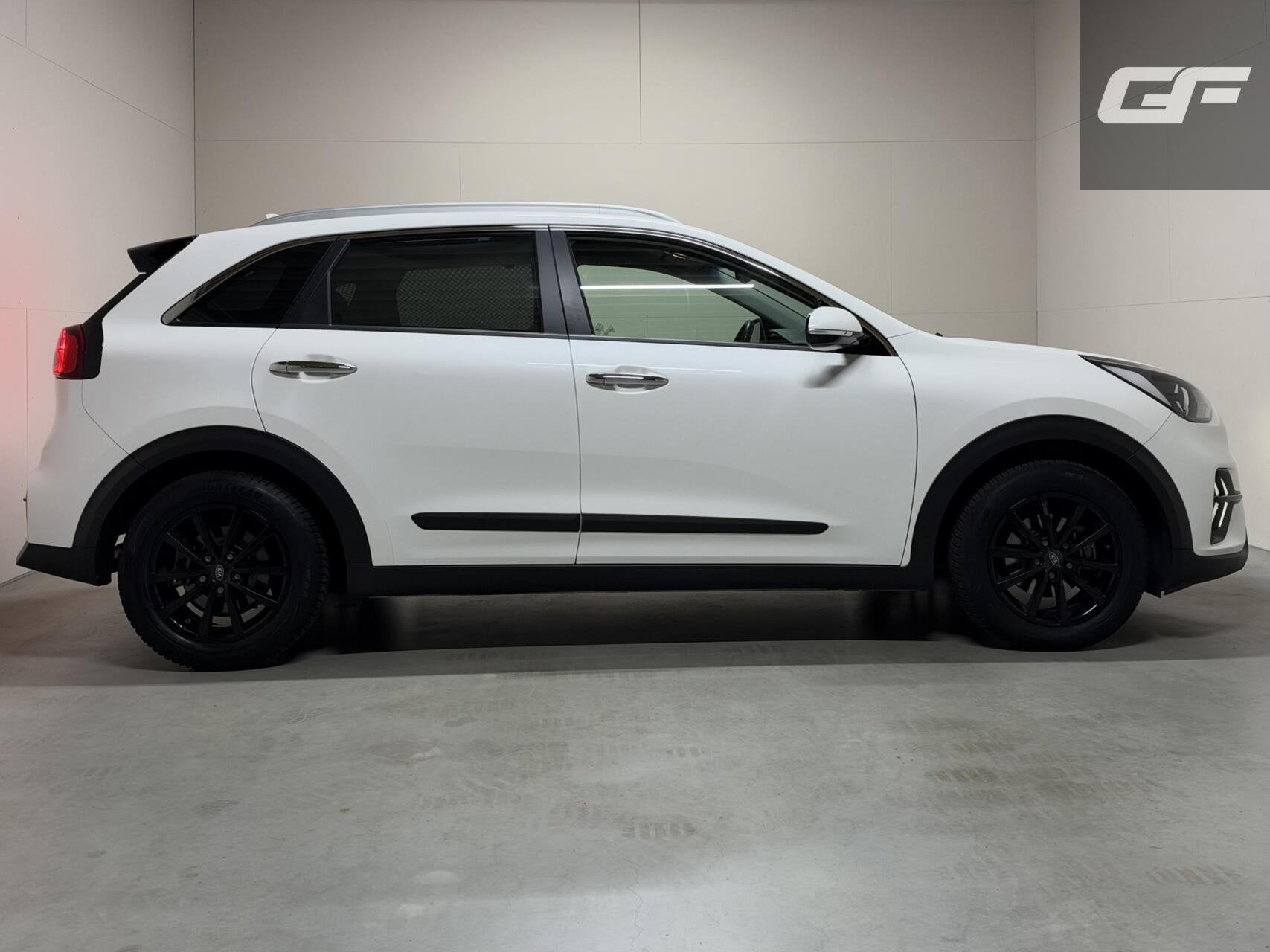 Kia Niro 1.6 GDi Hybrid DynamicLine ACC Camera Carplay Trekh, Auto's, Dealer onderhouden, Gebruikt, Met garantie (alle), Leder en Stof