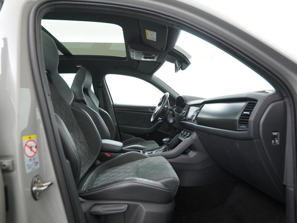 Skoda Kodiaq 1.5 TSI Sportline DSG | Panoramadak | Trekhaak, Auto's, Skoda, 12 maanden, Alcantara, Origineel Nederlands, Bedrijf
