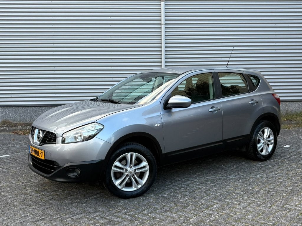Nissan QASHQAI 1.6 Acenta Trekhaak Airco Cruise Control APK, Auto's, 15 km/l, Gebruikt, Zwart, 4 cilinders