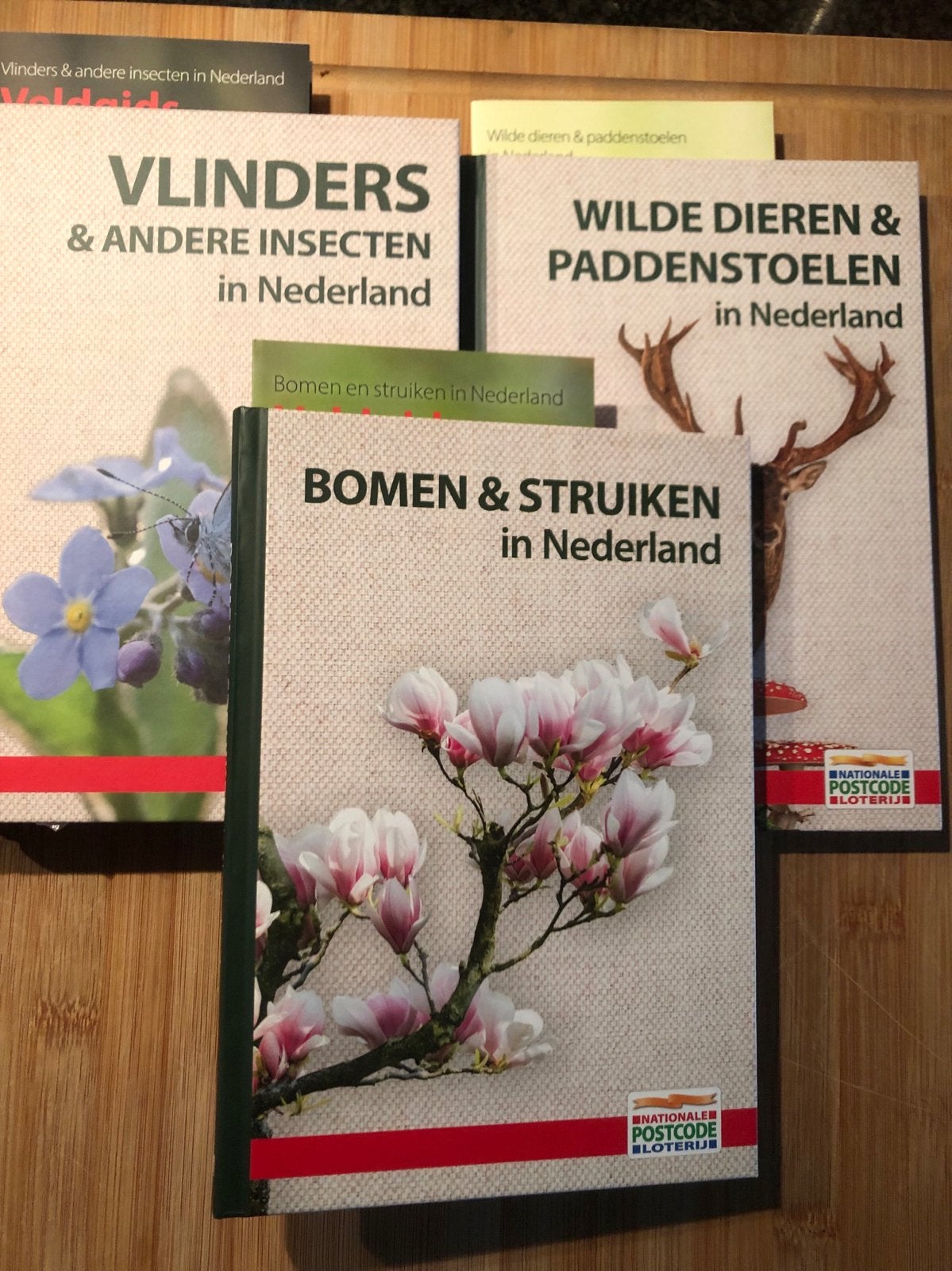 4 Postcode Loterij boekjes: Natuur in Nederland, Ophalen of Verzenden, Zo goed als nieuw, Natuur algemeen