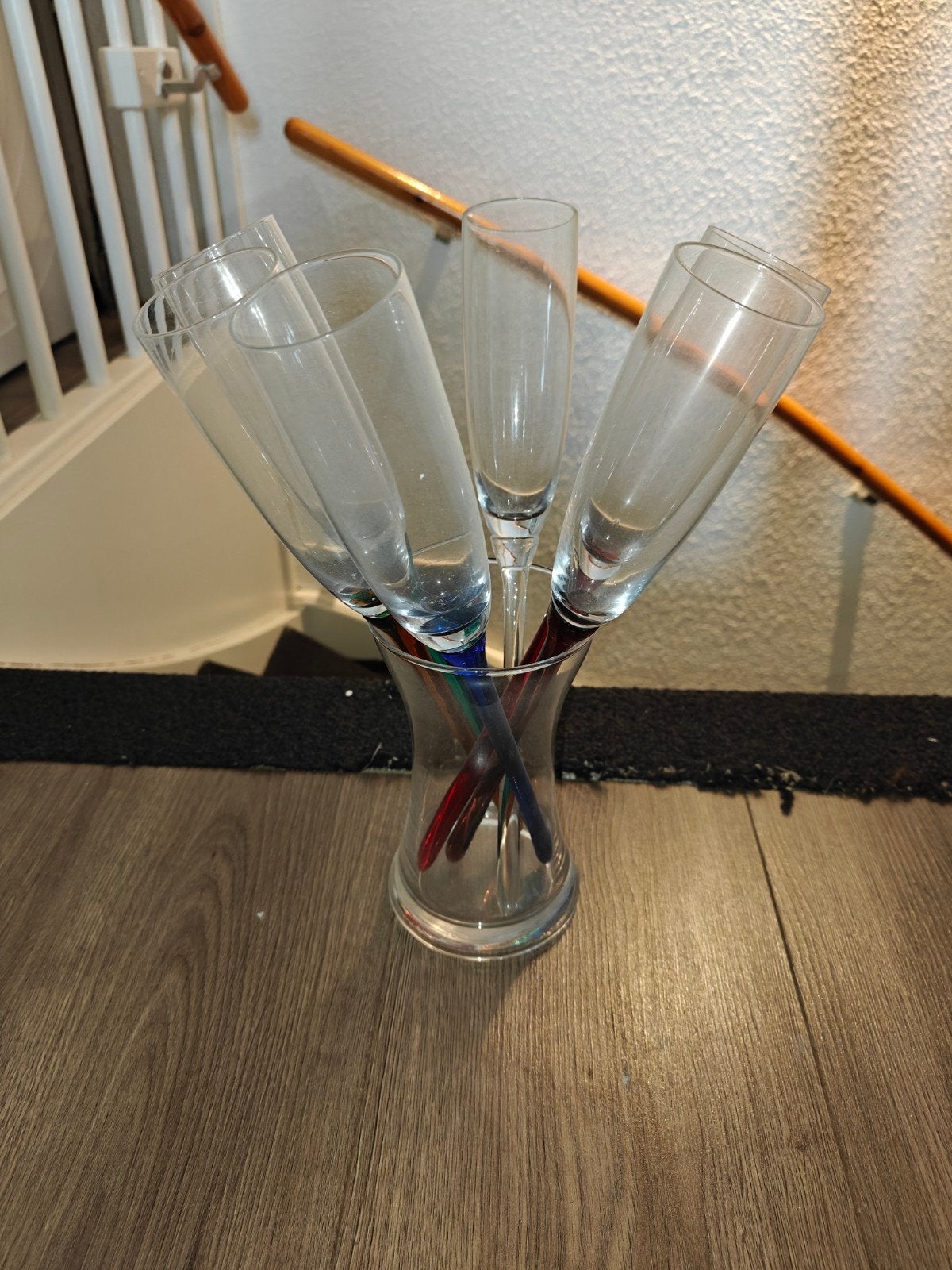 Champagne glazen, Ophalen