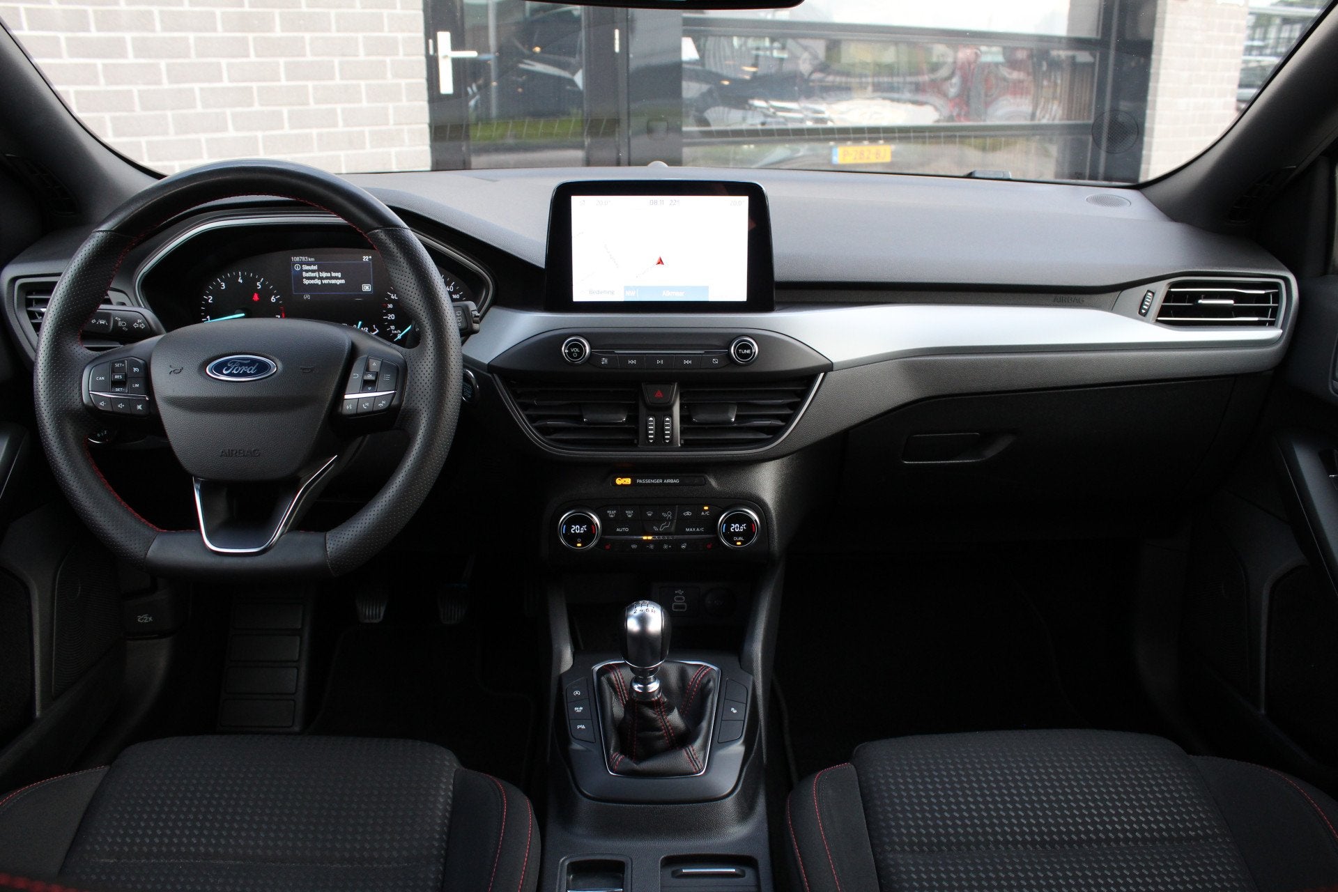Ford FOCUS Wagon 1.0 EcoBoost Hybrid ST Line Style / Carplay, Gebruikt, Met garantie (alle), Blauw, Origineel Nederlands