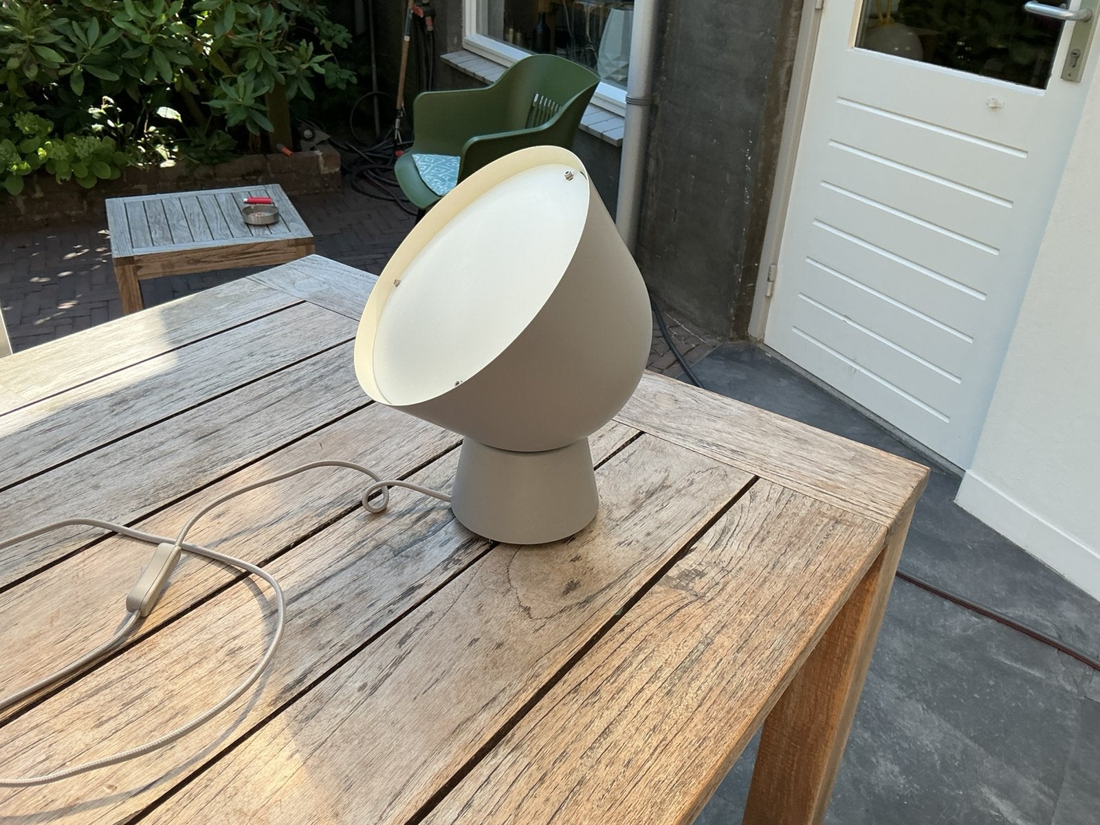 Grijze tafellamp, Ikea PS2017, Huis en Inrichting, Ophalen of Verzenden, Zo goed als nieuw, E27 (groot), Led-lamp