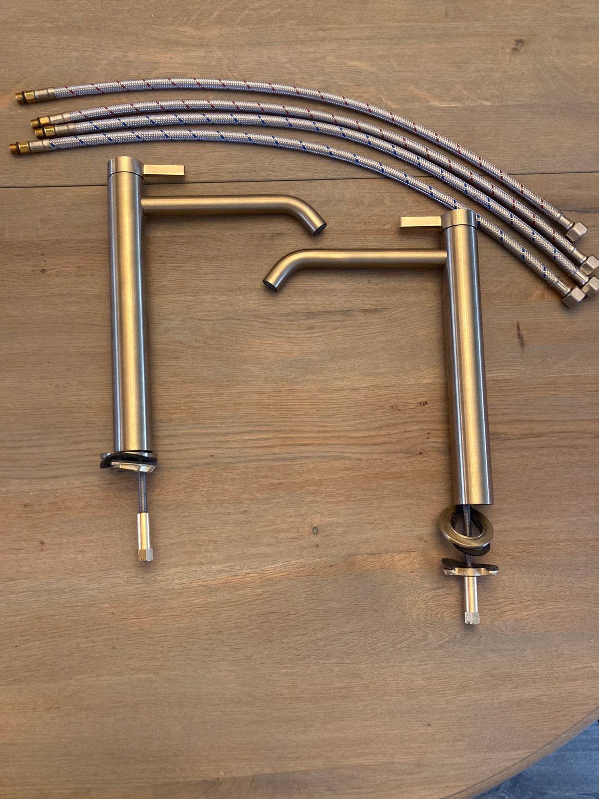 NIEUW 2x wastafelkraan Hotbath geborsteld messing pvd, Ophalen of Verzenden, Nieuw, Koper, Kraan