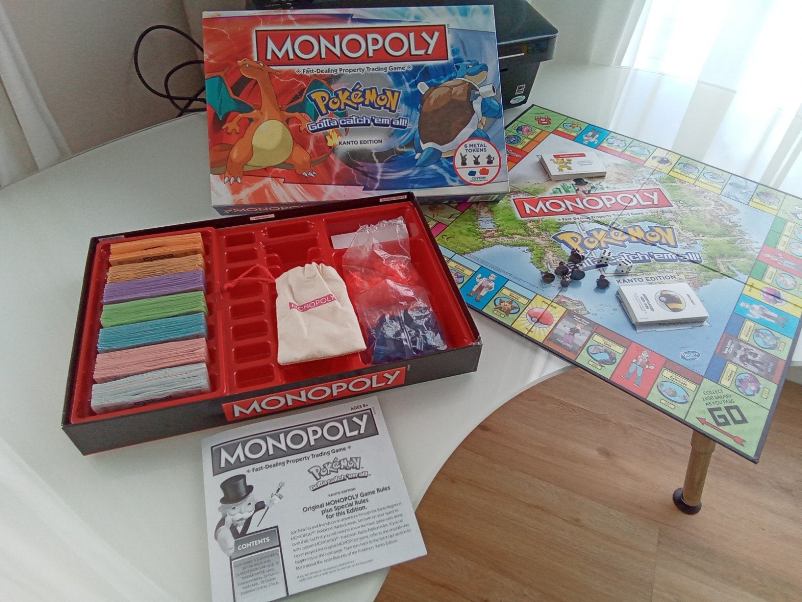 Monopoly Pokémon Kanto Editie Bordspel, Vijf spelers of meer, Ophalen of Verzenden, Zo goed als nieuw, Hasbro