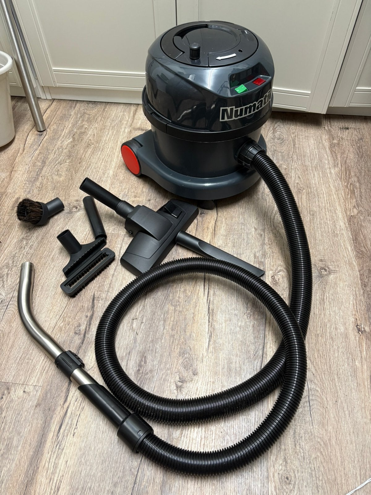 Stofzuiger Numatic PPR 240-11 antraciet, Ophalen, Zo goed als nieuw