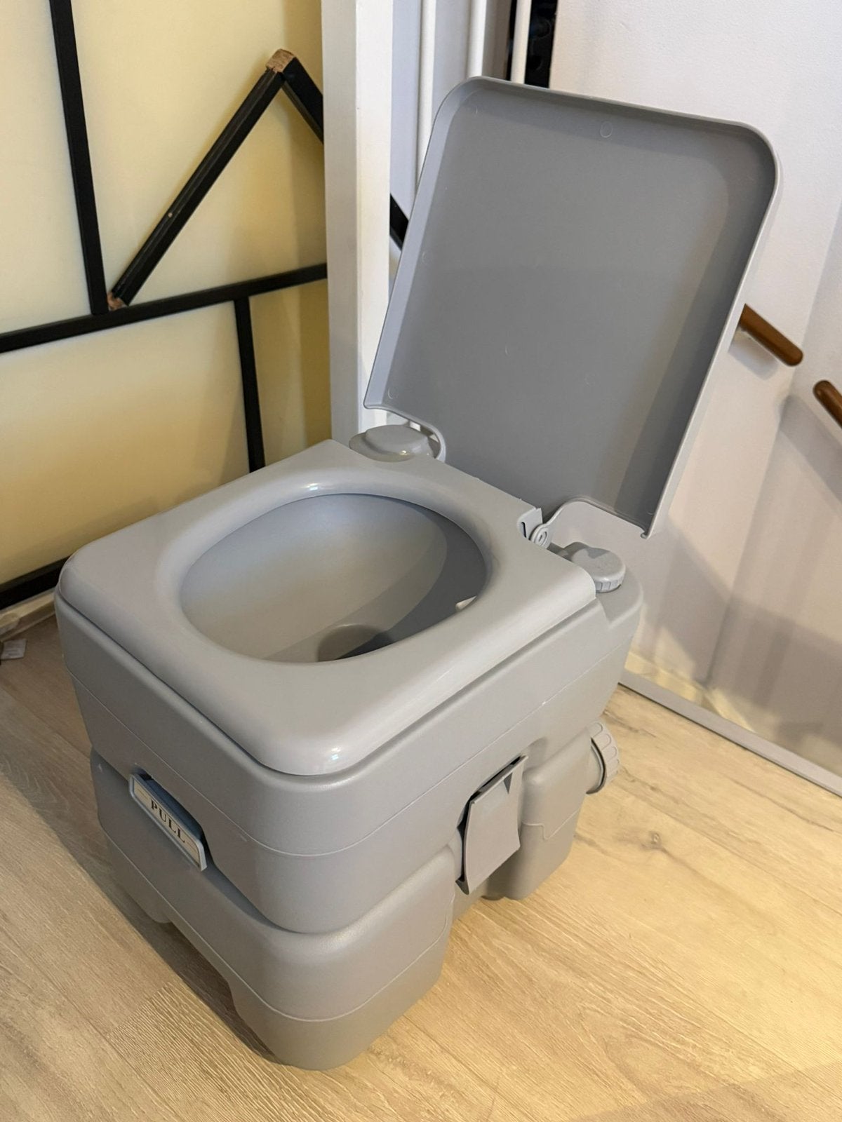 Mobiel toilet, Ophalen, Zo goed als nieuw
