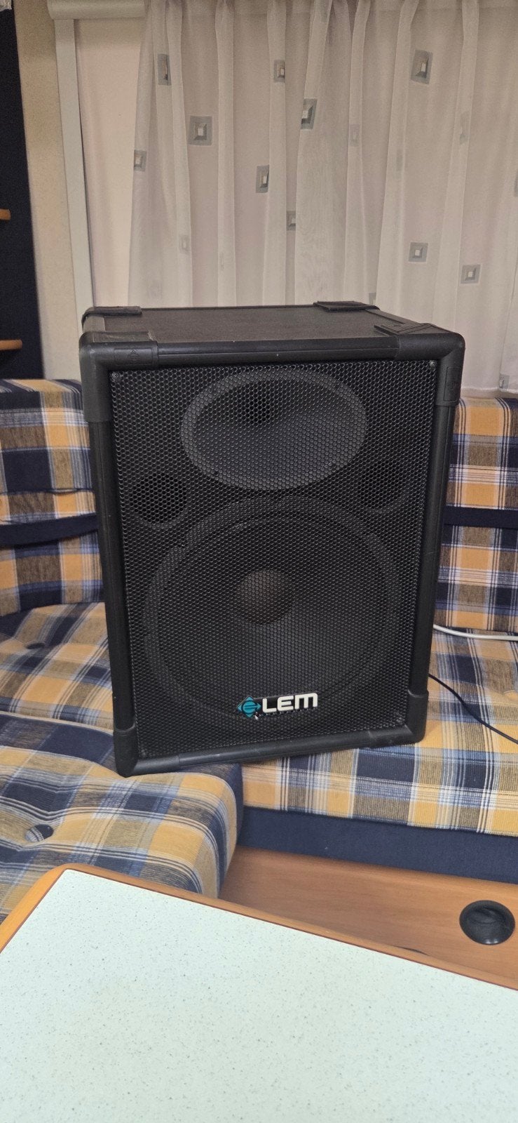 LEM LPS12 Active italian luidsprekers(2 stuks), Muziek en Instrumenten, Versterkers | Keyboard, Monitor en PA, Gebruikt, Minder dan 500 watt