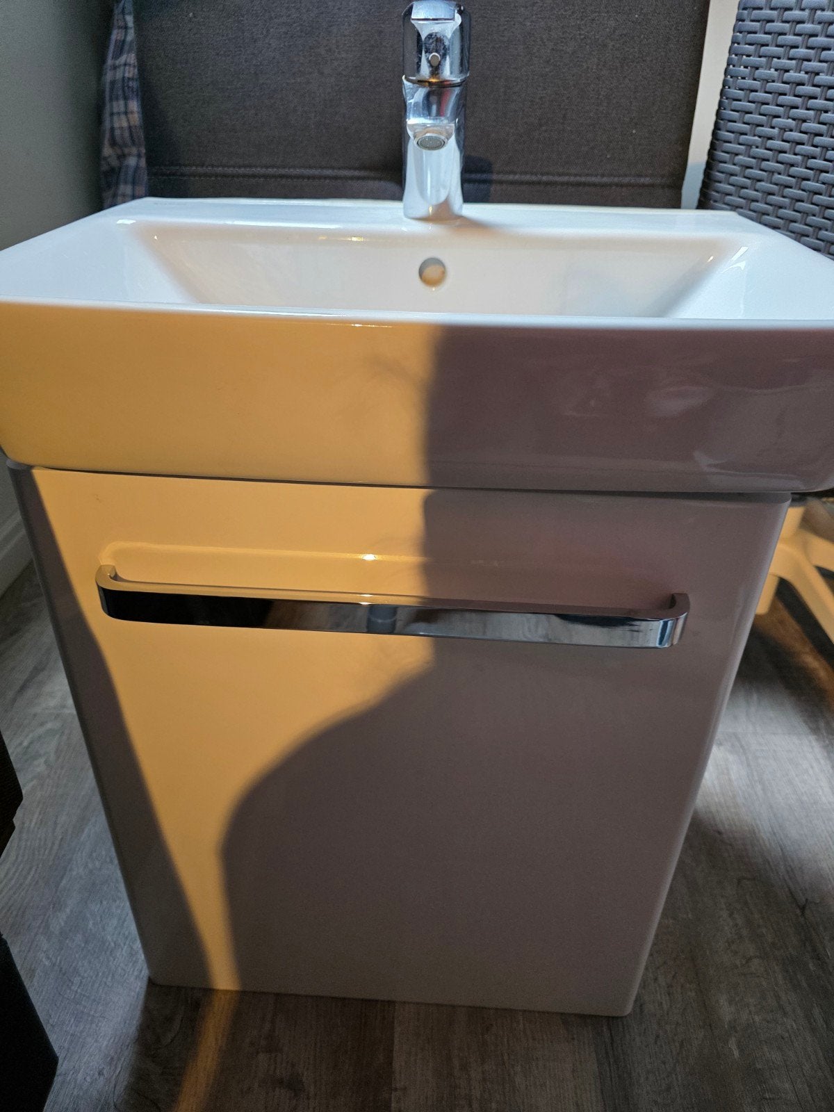 Geberit Renova Compact Wastafelonderkast Glans Wit, Ophalen, 25 tot 50 cm, Minder dan 100 cm
