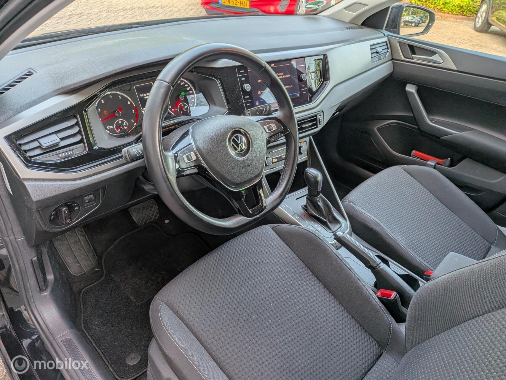 Volkswagen Polo 1.0 TSI Life Business Automaat|Carplay!, Auto's, Euro 6, 95 pk, 1096 kg, Origineel Nederlands