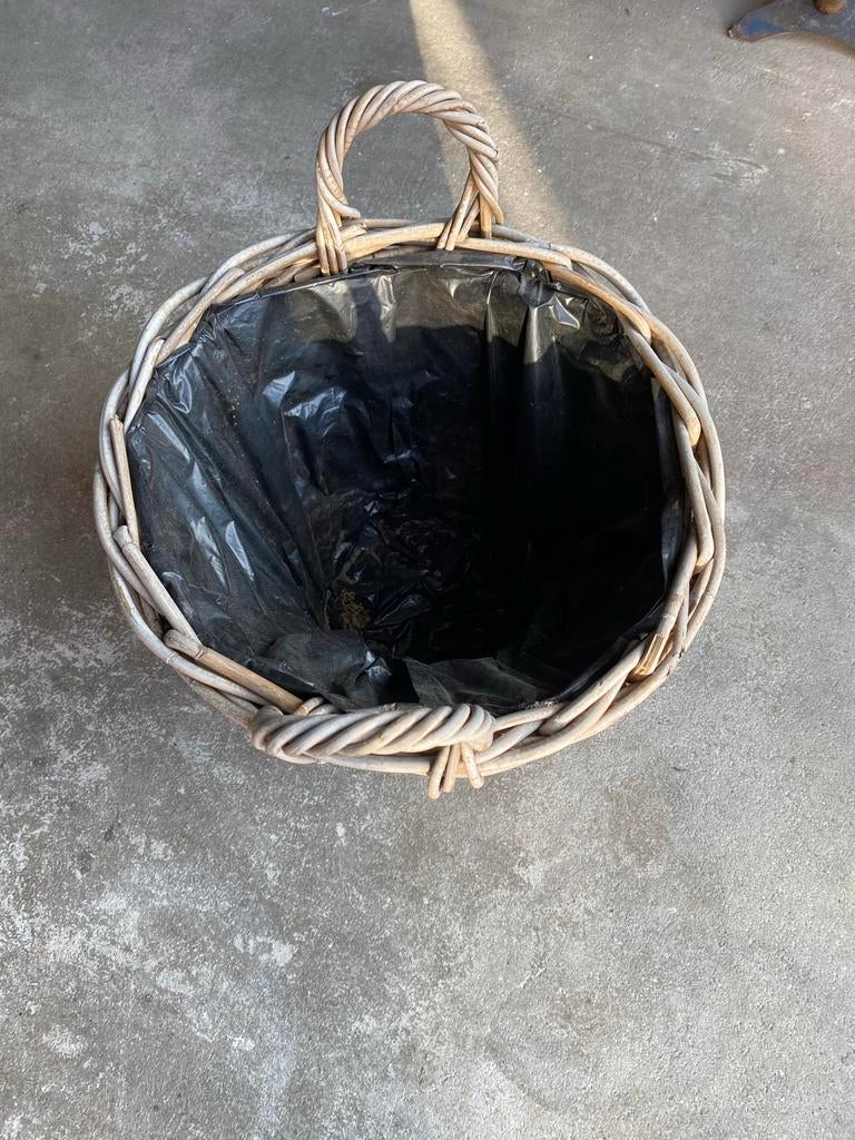 Rotan bloempot met handvatten, Overige materialen, Gebruikt, Minder dan 60 cm, Rond