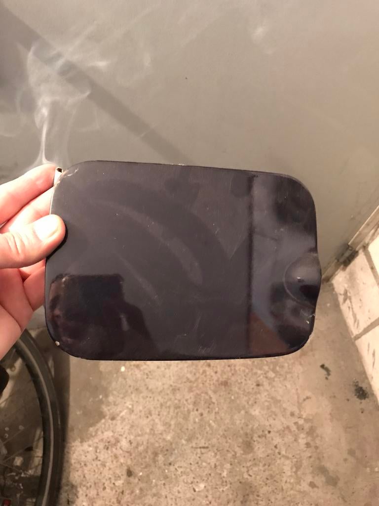 Bmw e36 tank klep madeira violet kleur, Auto-onderdelen, Ophalen of Verzenden, Gebruikt, BMW