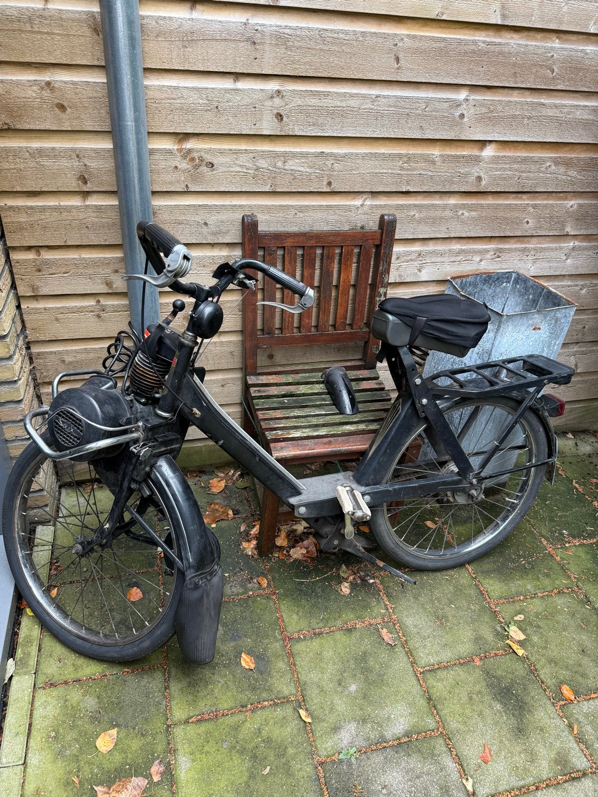 Vintage Solex bromfiets - Zwart, Fietsen en Brommers, Brommers | Solex, Ophalen, Gebruikt, Maximaal 25 km/u, Overige modellen