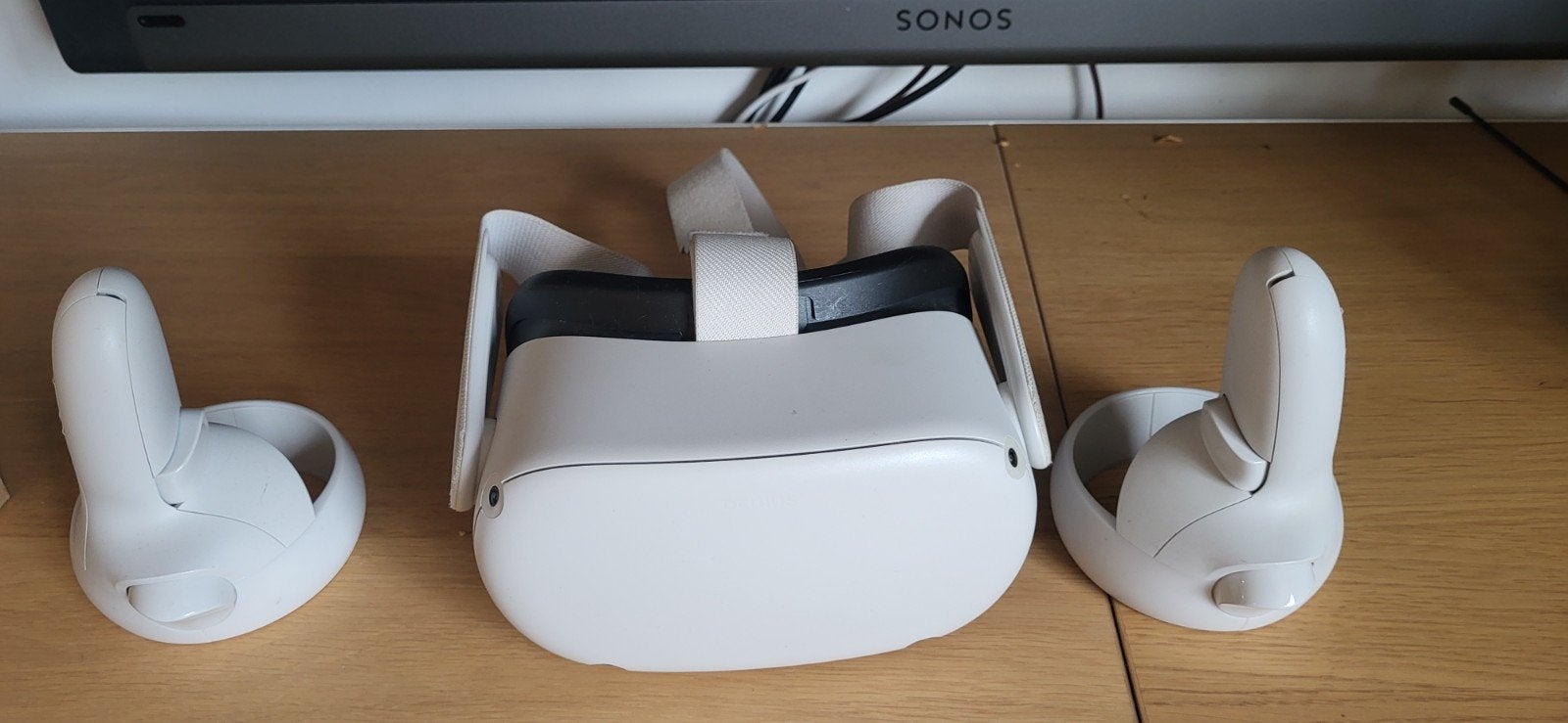 Oculus Quest 2 64GB VR-bril met controllers, Ophalen of Verzenden, Zo goed als nieuw, VR-bril, Overige platformen