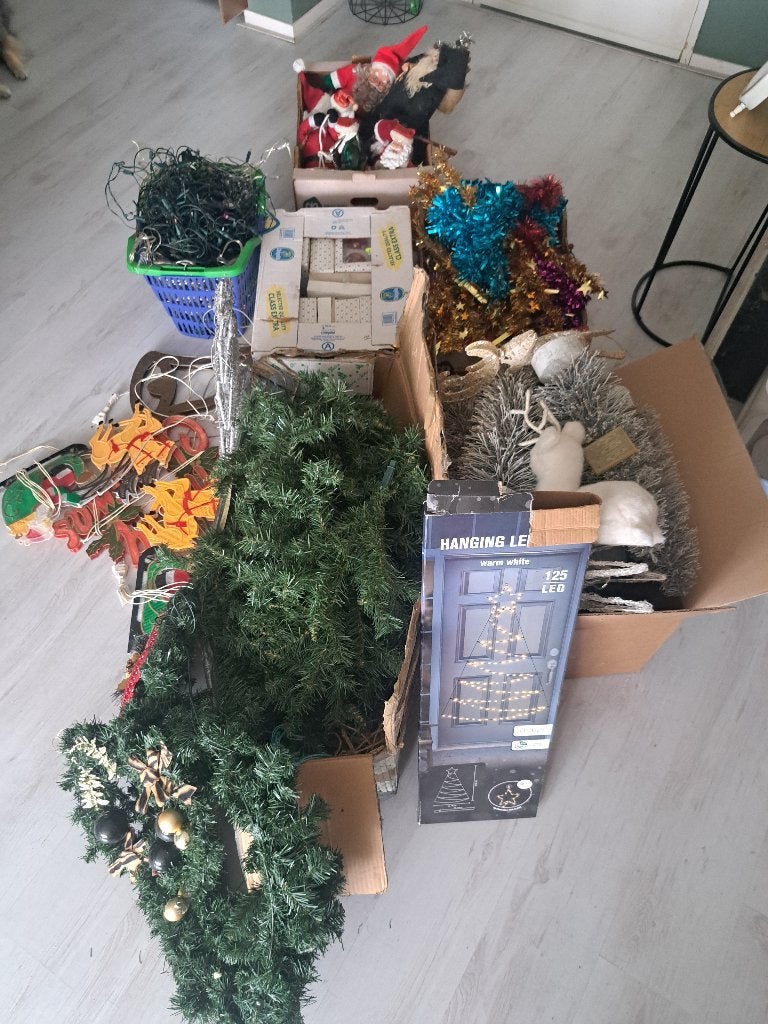 Partij kerst decoratie + boom, Diversen, Kerst, Ophalen