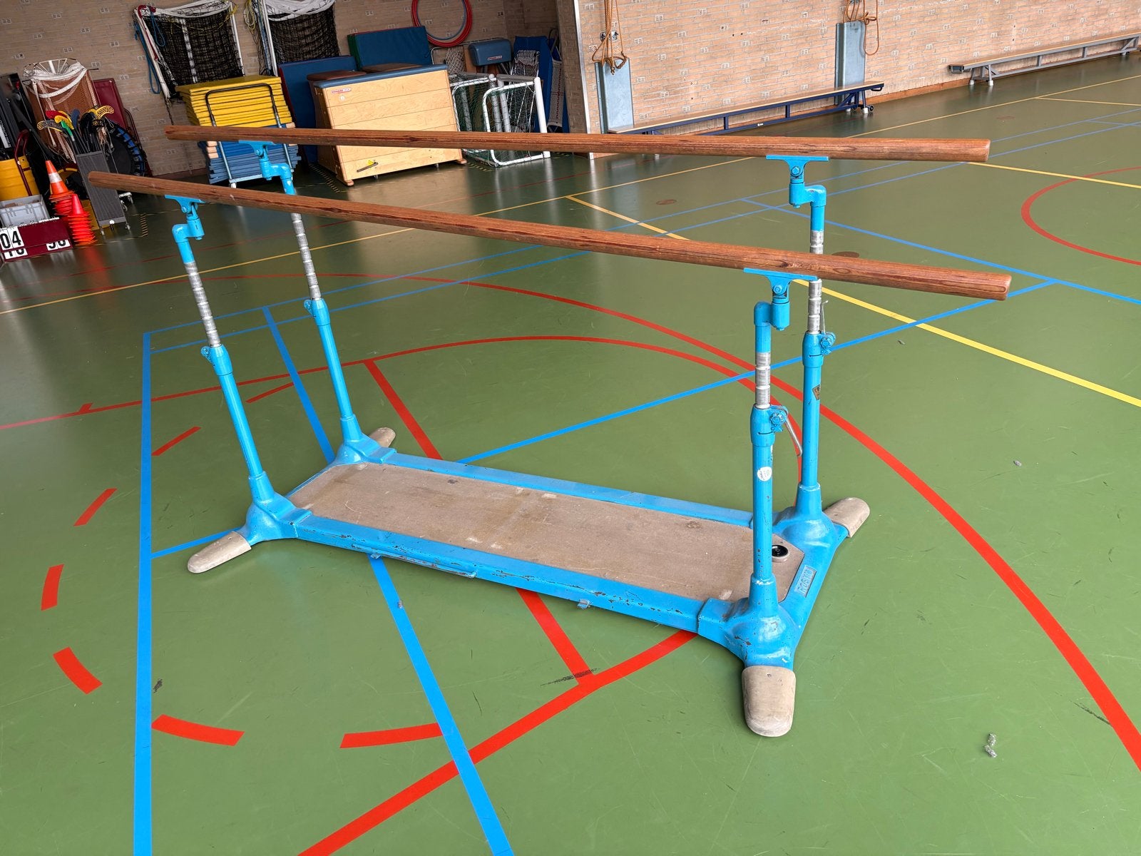 Herenbrug toestel turnen, Maat 36 t/m 42, Ophalen, Gebruikt, Materiaal
