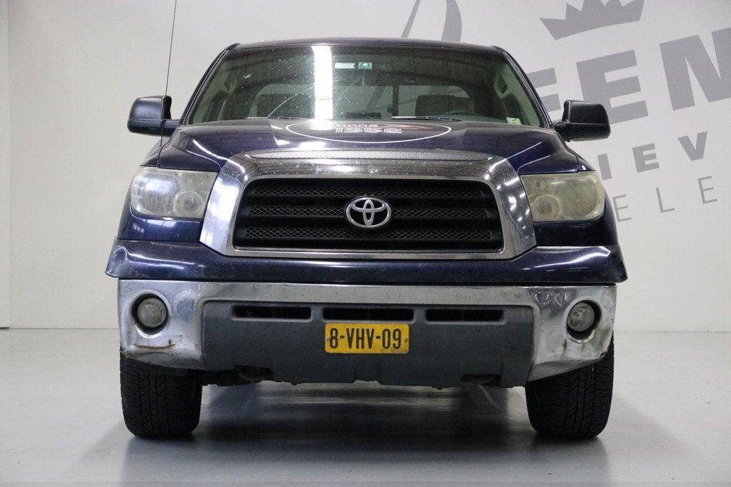 Toyota TUNDRA 4X4 Engine Damage! Motorschade!, Auto's, Bestelauto's, Automaat, Gebruikt, Lederen bekleding, Blauw
