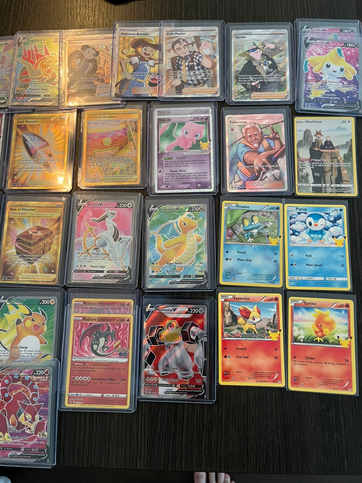 Verschillende pokemonkaarten, Hobby en Vrije tijd, Verzamelkaartspellen | Pokémon, Ophalen of Verzenden, Zo goed als nieuw, Meerdere kaarten