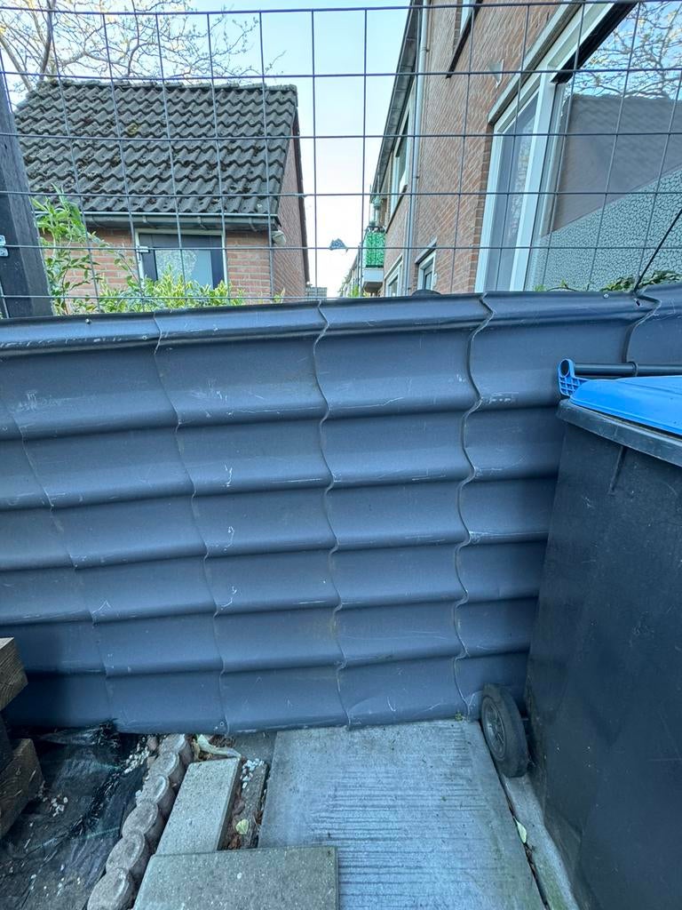 Twee stuk Grijs aluminium dakpanplaat, Ophalen, Gebruikt