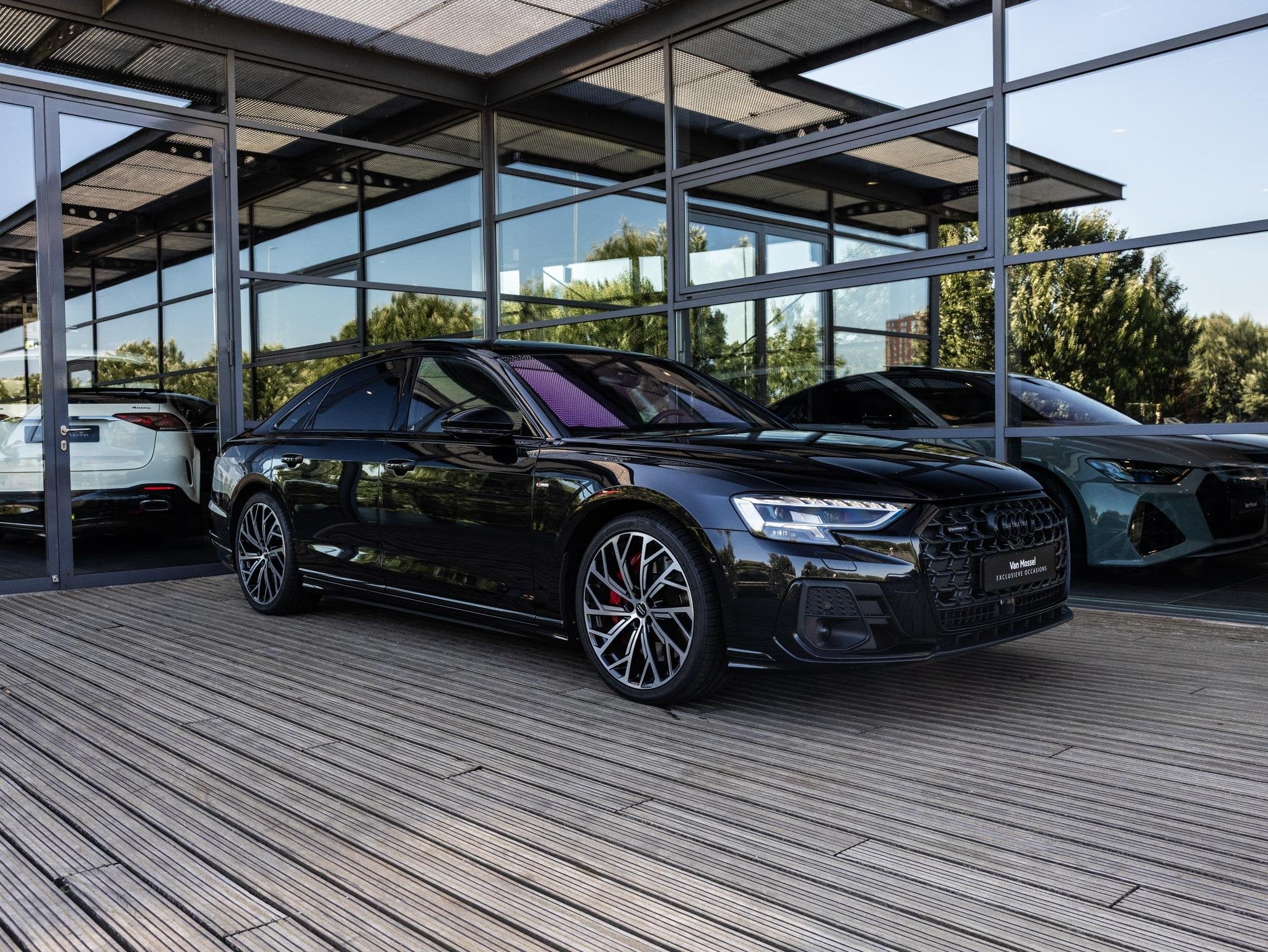 Audi A8 60 TFSI e quattro 462 PK | S-line l Adaptive Cruise, Auto's, Audi, 12 maanden, Gebruikt, 2995 cc, Zwart