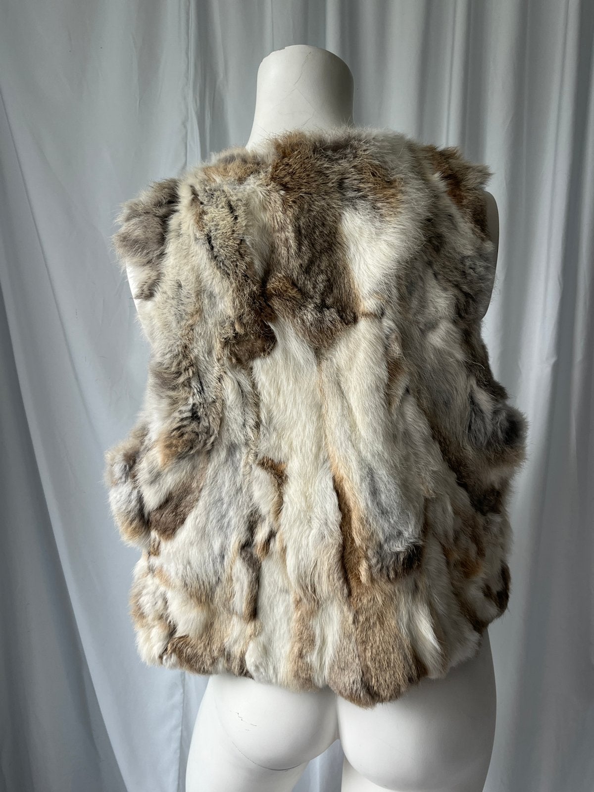 Real fur vest, Verzenden, Zo goed als nieuw, Maat 38/40 (M), Overige kleuren