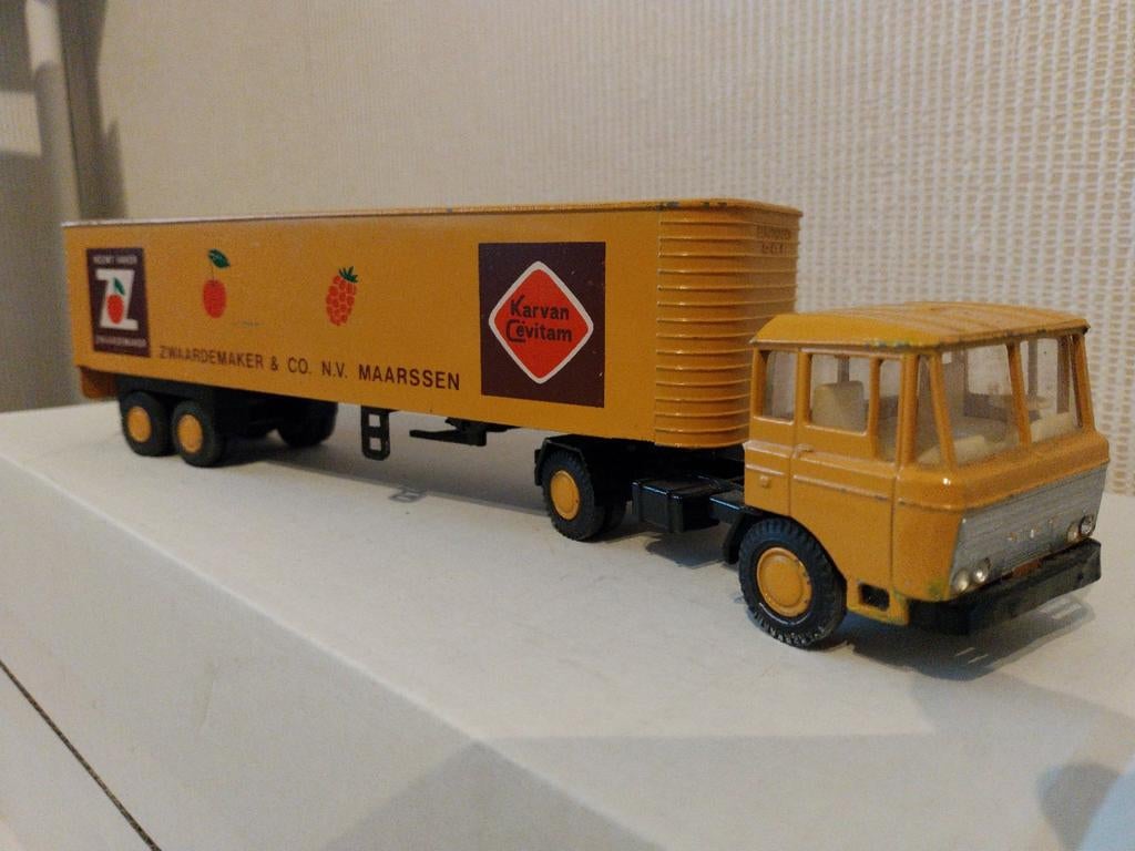 Lion Toys DAF 2600 Zwaardemaker & Co Maarssen, Hobby en Vrije tijd, Modelauto's | 1:50, Gebruikt, Bus of Vrachtwagen, Lion Toys