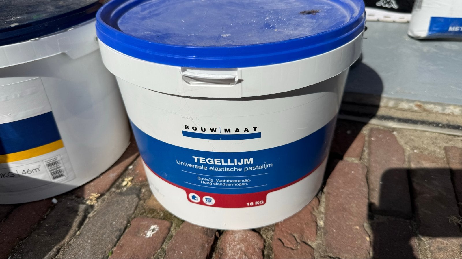 Bouwmaat Tegellijm - Universele Elastische Pastalijm (open), Ophalen, Gebruikt