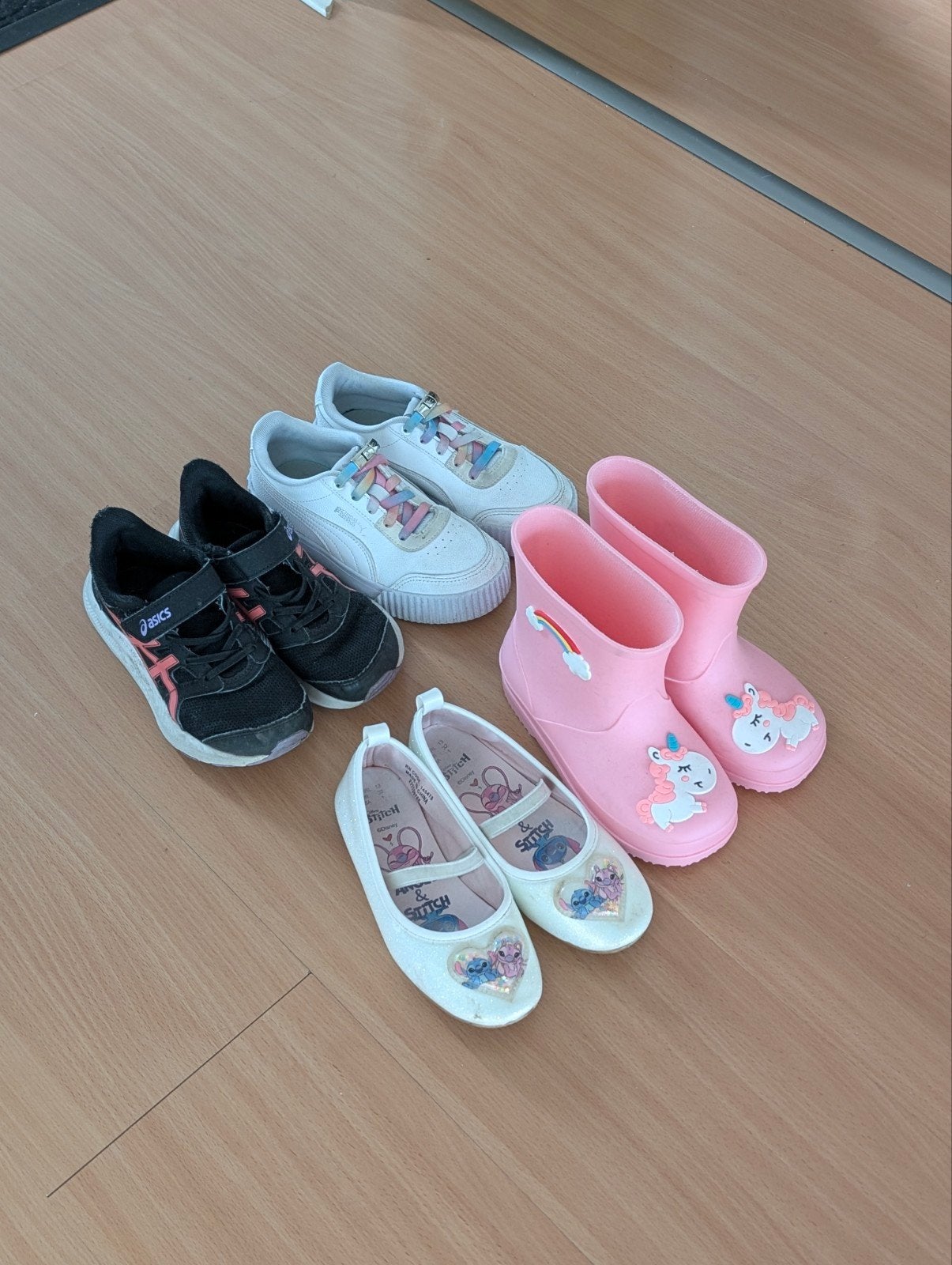 Diverse kinderschoenen: sneakers, regenlaarzen, ballerina's, Ophalen, Gebruikt, Meisje, Schoenen