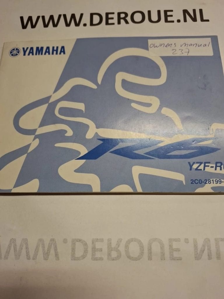 237 OWNERS MANUAL YAMAHA YZF-R6 2005, Motoren, Handleidingen en Instructieboekjes, Ophalen of Verzenden, Yamaha