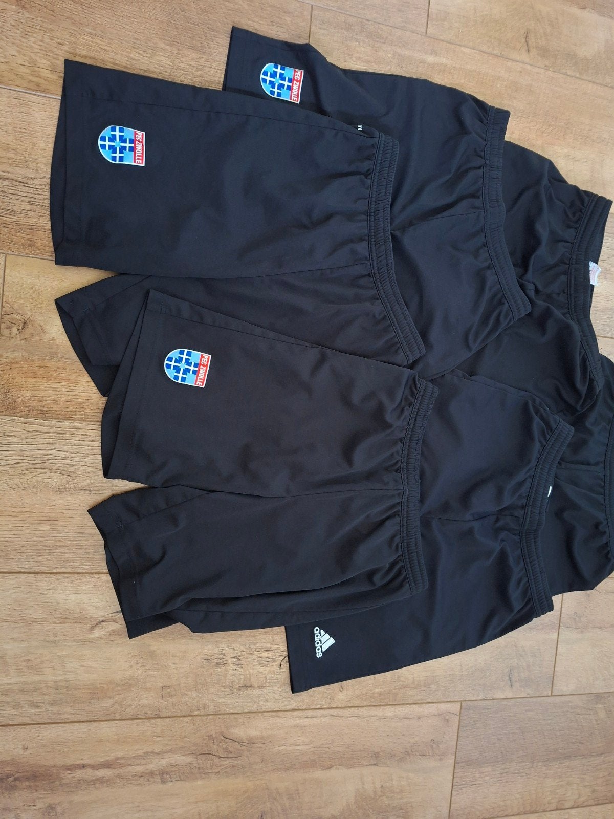 PEC Zwolle adidas korte broekjes maat 164, Kinderen en Baby's, Adidas, Gebruikt, Jongen of Meisje, Ophalen
