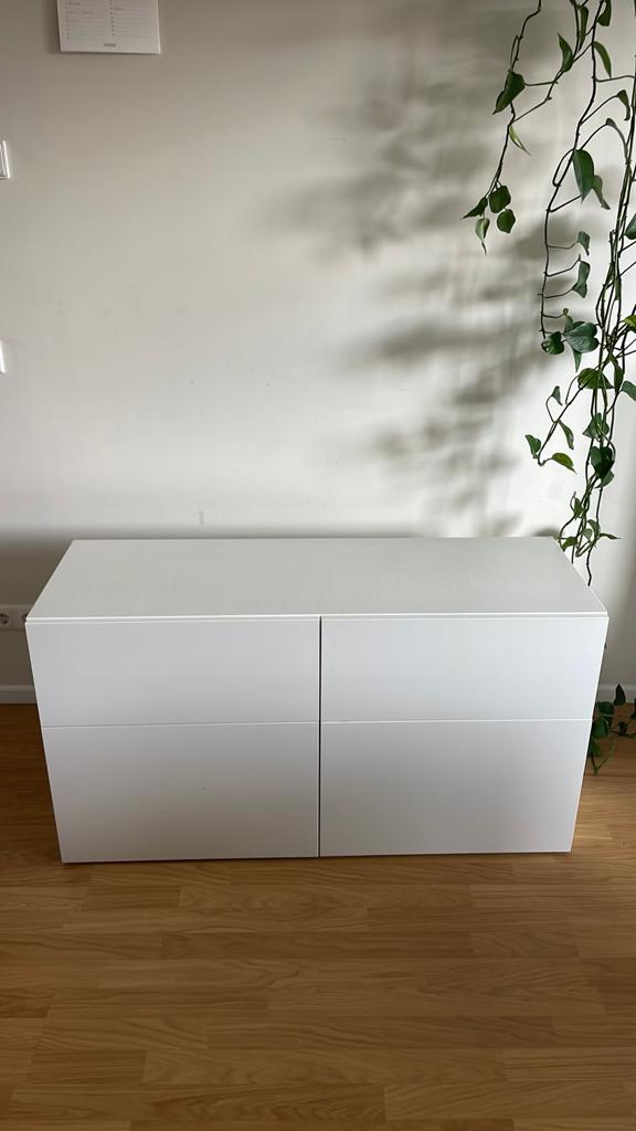 Besta kast wit, Ophalen of Verzenden, Gebruikt, 25 tot 50 cm
